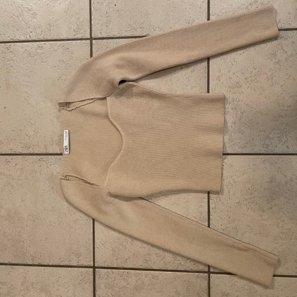 Zara Sweetheart Neckline Sweater - Picture 2 of 4